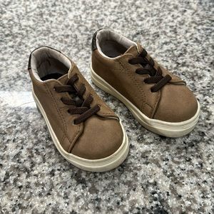 Toddler shoes